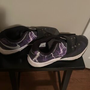 Kevin Durant Lighting purple customized shoes. Size 13